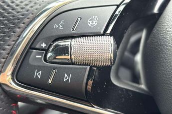 Skoda Octavia vRS 2.0 TSI vRS 5dr DSG