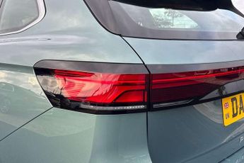 Volkswagen Passat Estate 1.5 TSI eHybrid Life 5dr DSG