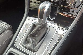 Volkswagen Golf 2.0 TDI 184 GTD 5dr DSG