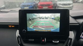 Toyota Corolla 1.8 VVT-i Hybrid Icon Tech 5dr CVT