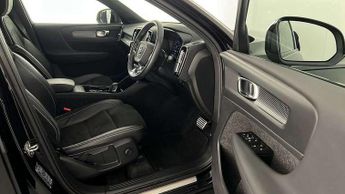 Volvo XC40 2.0 B4P R DESIGN 5dr AWD Auto