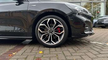 Ford Focus Estate 1.5 EcoBoost 182 ST-Line X 5dr Auto
