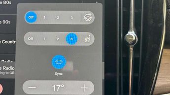 Volvo XC90 2.0 B5P Plus Dark 5dr AWD Geartronic