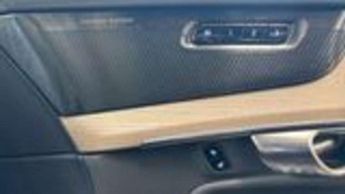 Volvo XC90 2.0 B5P Plus Dark 5dr AWD Geartronic