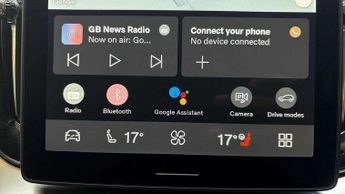 Volvo XC90 2.0 B5P Plus Dark 5dr AWD Geartronic