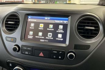 Hyundai i10 1.2 Premium 5dr Auto
