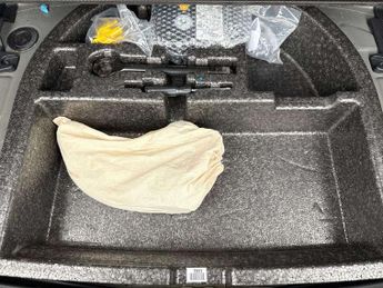 Hyundai Kona 1.6 GDi Hybrid Premium 5dr DCT