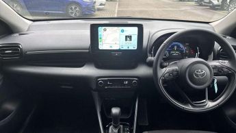 Toyota Yaris 1.5 Hybrid Design 5dr CVT