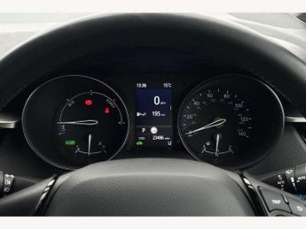 Toyota C-HR 1.8 Hybrid Design 5dr CVT