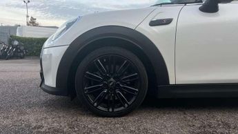 MINI Hatchback 2.0 Cooper S Exclusive II 3dr Auto