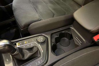 Volkswagen Tiguan 2.0 TSi 180 4Motion SEL 5dr DSG