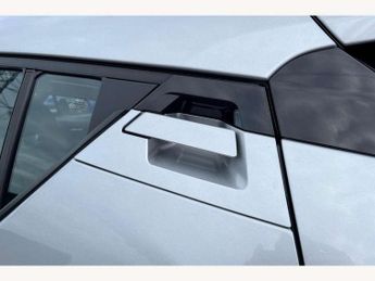 Toyota C-HR 1.8 Hybrid Icon 5dr CVT