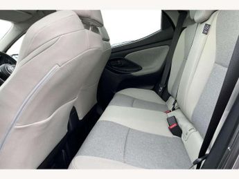 Toyota Yaris 1.5 Hybrid Excel 5dr CVT