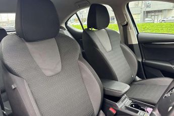 Skoda Octavia 1.4 TSI iV SE Technology DSG 5dr