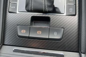 Skoda Superb 2.0 TDI CR Sport Line Plus 5dr DSG