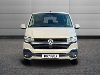 Volkswagen Transporter 2.0 TDI 150 Highline Kombi Van DSG
