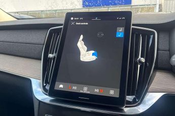 Volvo XC90 2.0 B5P Plus Dark 5dr AWD Geartronic