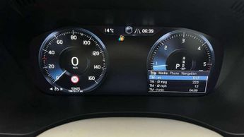 Volvo XC60 2.0 B4D Momentum Pro 5dr AWD Geartronic