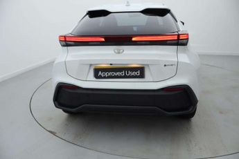 Toyota C-HR 2.0 PHEV Design 5dr CVT
