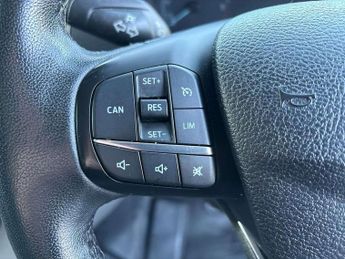 Ford Transit Custom 2.0 EcoBlue 170ps Low Roof Limited Van Auto