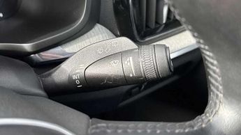Volvo V60 2.0 B3P Inscription 5dr Auto