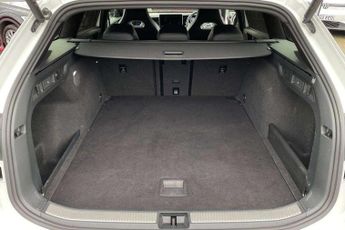 Volkswagen Passat Estate 1.5 eTSI R-Line 5dr DSG