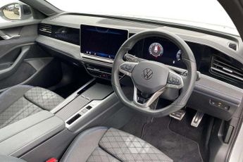 Volkswagen Passat Estate 1.5 eTSI R-Line 5dr DSG