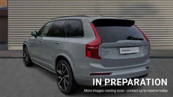 Volvo XC90 2.0 B5P Plus Edition Dark 5dr AWD Geartronic