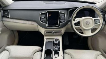 Volvo XC90 2.0 B5P Plus Edition Dark 5dr AWD Geartronic