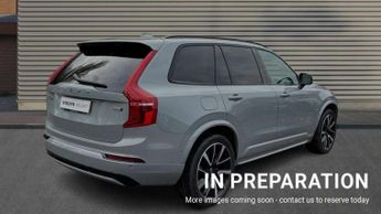 Volvo XC90 2.0 B5P Plus Edition Dark 5dr AWD Geartronic
