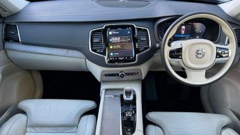 Volvo XC90 2.0 B5P Plus Edition Dark 5dr AWD Geartronic