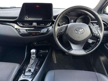 Toyota C-HR 1.8 Hybrid Design 5dr CVT