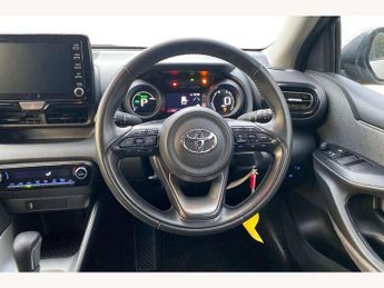 Toyota Yaris 1.5 Hybrid Design 5dr CVT