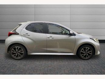 Toyota Yaris 1.5 Hybrid Design 5dr CVT