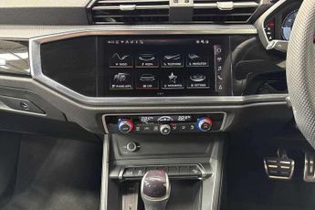 Audi Q3 35 TFSI Black Edition 5dr S Tronic [20" Alloy]
