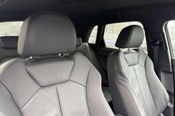 Audi Q3 35 TFSI Black Edition 5dr S Tronic [20" Alloy]