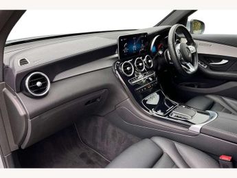 Mercedes-Benz GLC GLC 220d 4Matic AMG Line 5dr 9G-Tronic