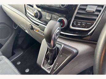 Ford Transit Custom 2.0 EcoBlue 170ps Low Roof D/Cab Limited Van Auto