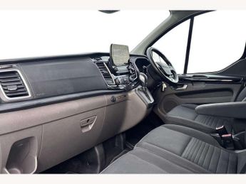 Ford Transit Custom 2.0 EcoBlue 170ps Low Roof D/Cab Limited Van Auto