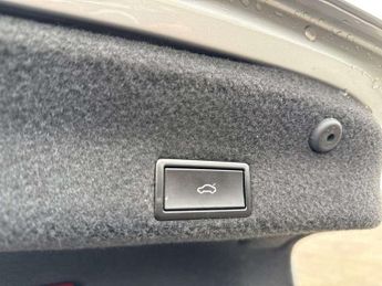 Volkswagen Passat 1.8 TSI 180 GT 4dr DSG [Panoramic Roof]