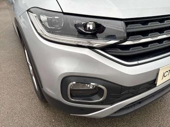 Volkswagen T-Cross 1.0 TSI 110 SEL 5dr DSG