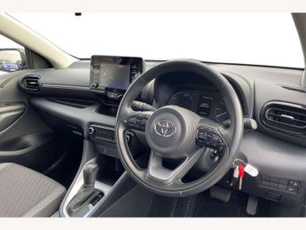 Toyota Yaris 1.5 Hybrid Icon 5dr CVT