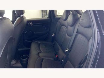 MINI Hatchback 5dr 1.5 Cooper Exclusive 5dr Auto