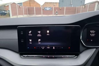 Skoda Octavia Estate 1.4 TSI iV SE Technology DSG 5dr