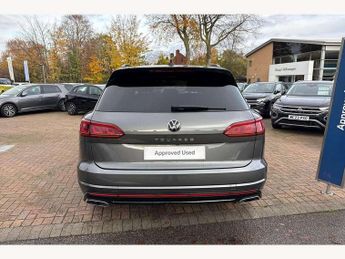 Volkswagen Touareg 3.0 V6 TDI 4Motion Black Edition 5dr Tip Auto