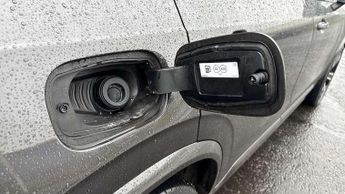 Volvo XC90 2.0 B5P Ultimate Dark 5dr AWD Geartronic