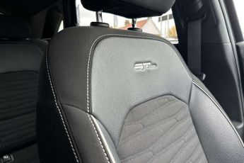 Kia Ceed 1.5T GDi ISG 138 GT-Line 5dr DCT