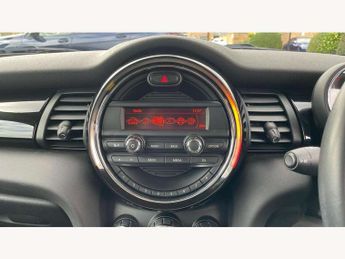 MINI Hatchback 1.5 Cooper 3dr Auto