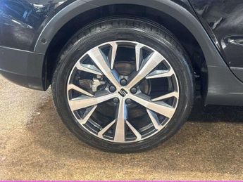 SEAT Arona 1.0 TSI 110 XPERIENCE Lux 5dr DSG