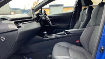 Toyota C-HR 1.8 Hybrid Design 5dr CVT